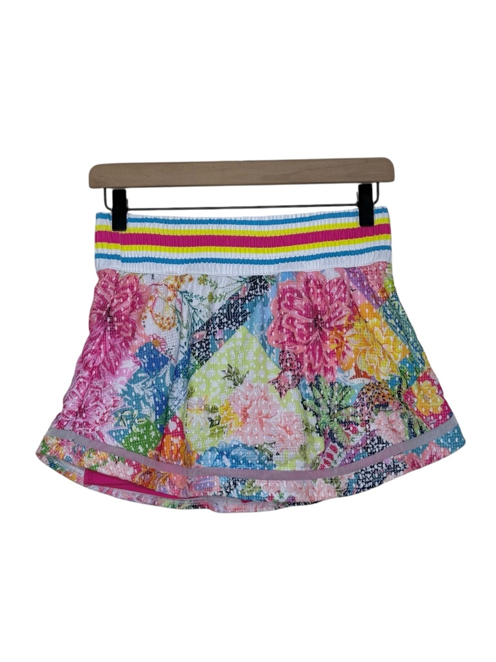 Lucky in Love Small Flower On Mesh Bright Athletic Skort SPF Tennis Golf
